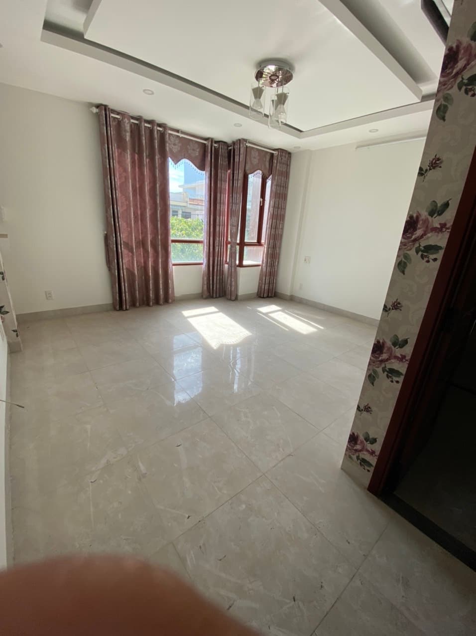 Nhà nguyên căn 5 tầng có thang máy tại Núi Thành, quận Hải Châu - Ảnh 3