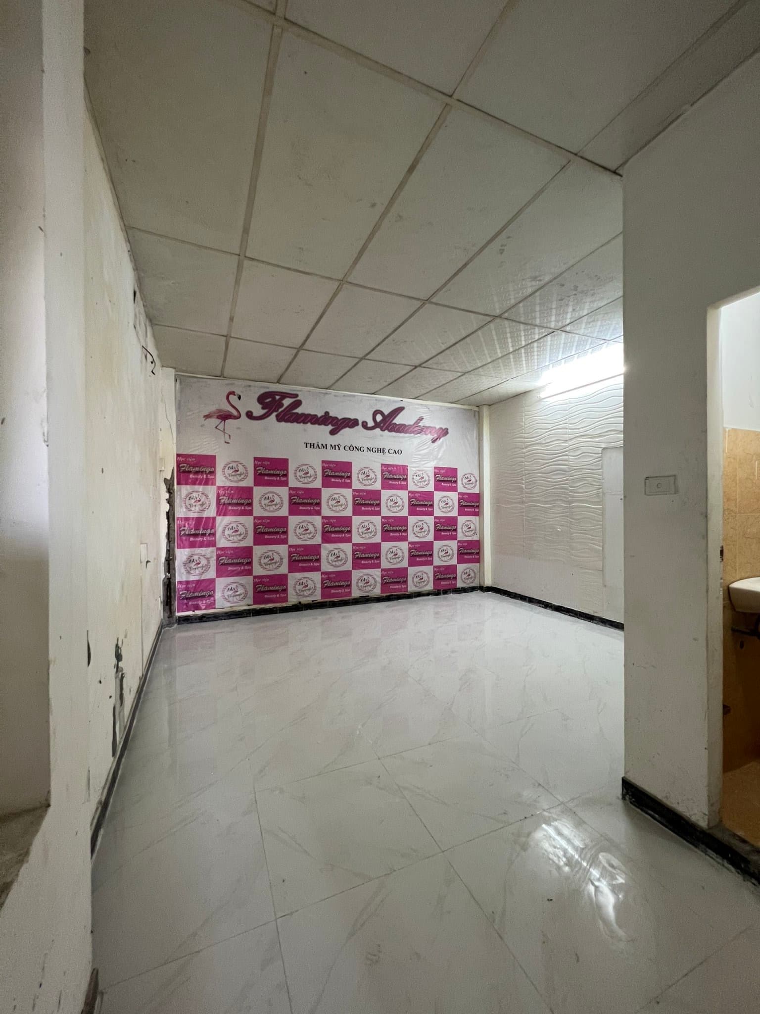 Nhà nguyên căn 3,5 tầng đường Hoàng Văn Thụ, diện tích 60m2, phù hợp kinh doanh - Ảnh 2