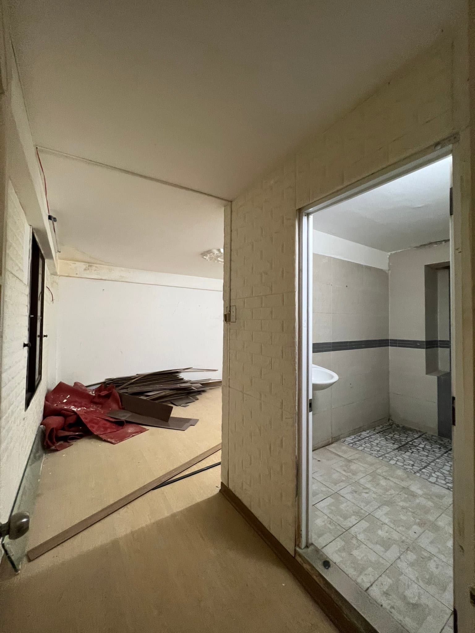 Nhà nguyên căn 3,5 tầng đường Hoàng Văn Thụ, diện tích 60m2, phù hợp kinh doanh - Ảnh 3