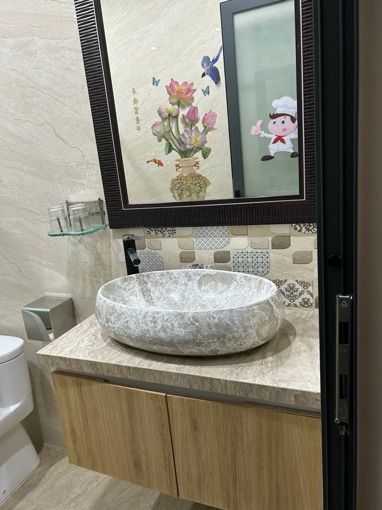 Nhà nguyên căn 3 tầng đường Bà Huyện Thanh Quan, diện tích 100m2, phù hợp để ở - Ảnh 8