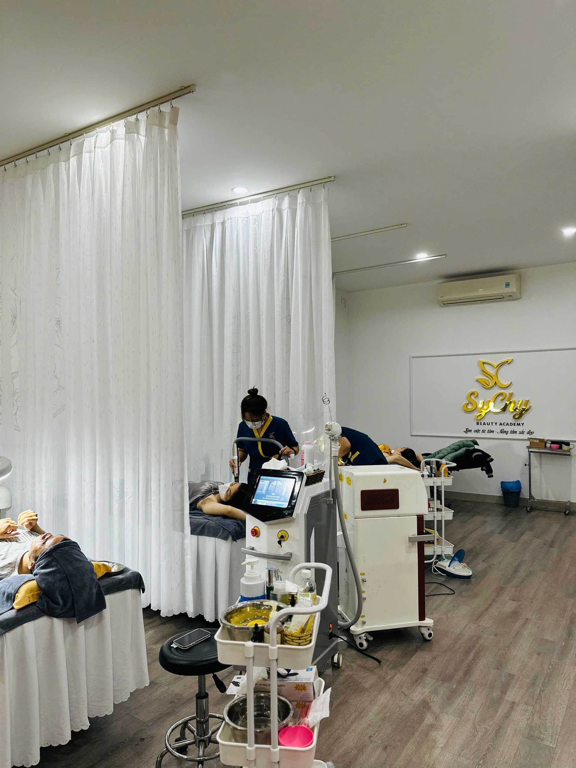 Nhà 3 tầng đường Trưng Nữ Vương diện tích 110m2 phù hợp kinh doanh - Ảnh 2