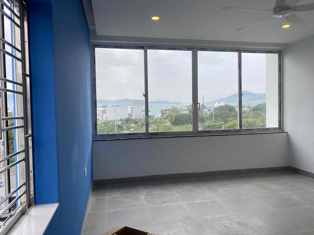 Nhà 4 tầng kiên cố tại Hoàng Thị Loan, diện tích 100m2, phù hợp ở và làm việc - Ảnh 6