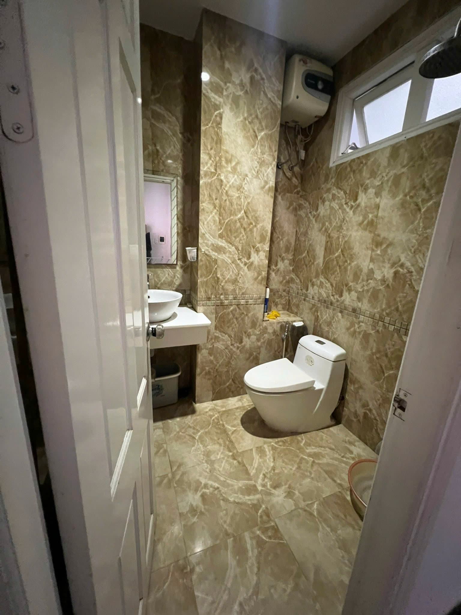 Nhà nguyên căn đường Lê Đình Lý, Thanh Khê, diện tích 76.5m², tầng 1 trống suốt - Ảnh 2