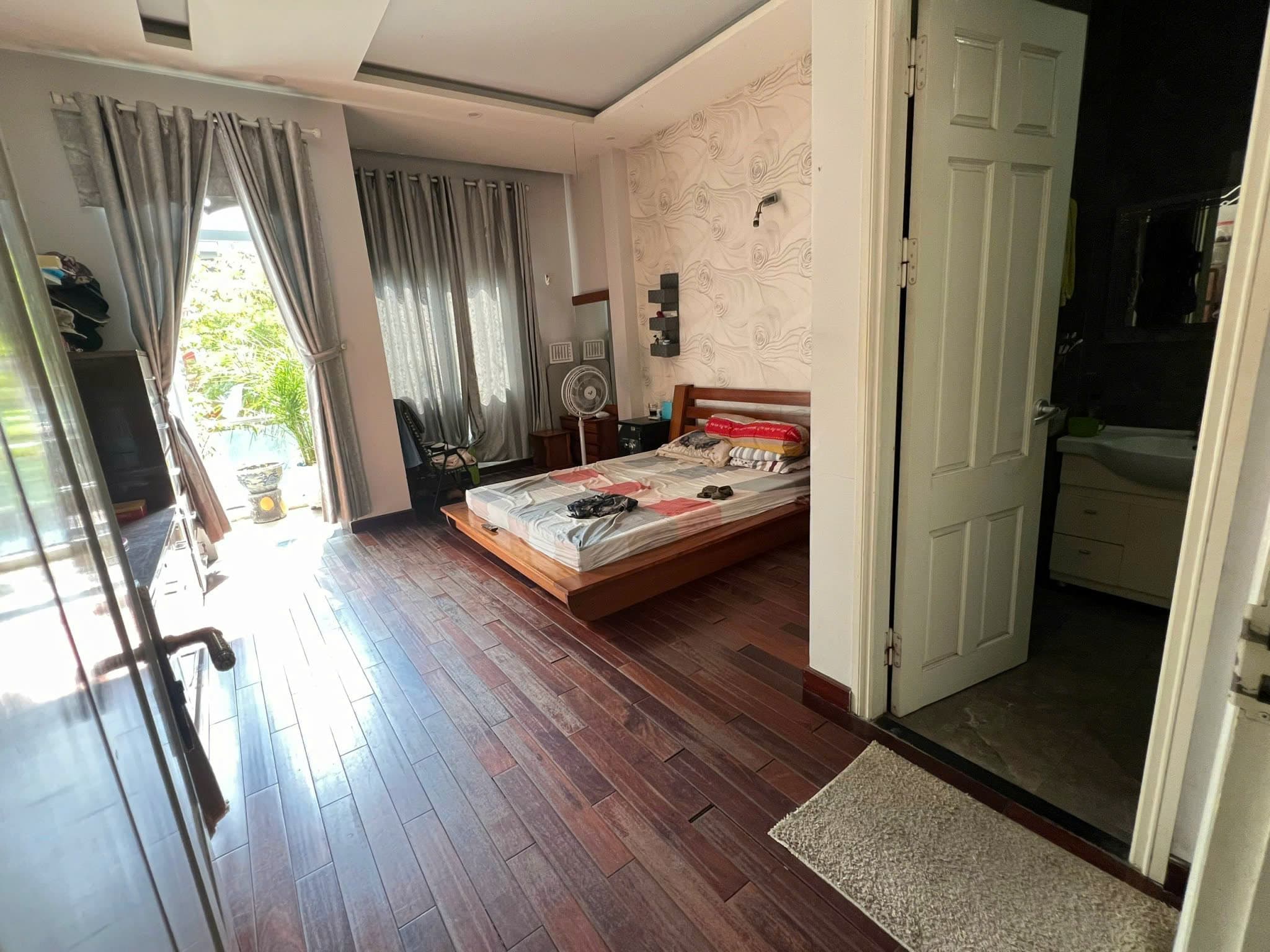 Nhà nguyên căn đường Lê Đình Lý, Thanh Khê, diện tích 76.5m², tầng 1 trống suốt - Ảnh 1