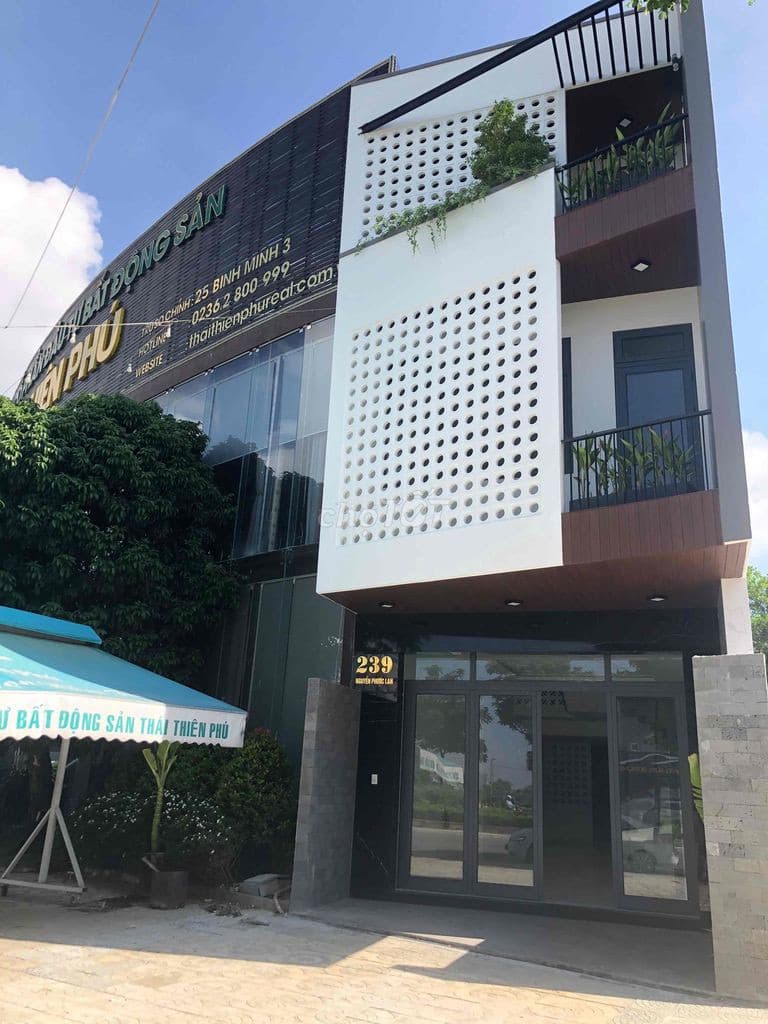 Nhà 3 tầng tại Nguyễn Phước Lan, diện tích 98m2, phù hợp làm văn phòng và kinh doanh - Ảnh 1