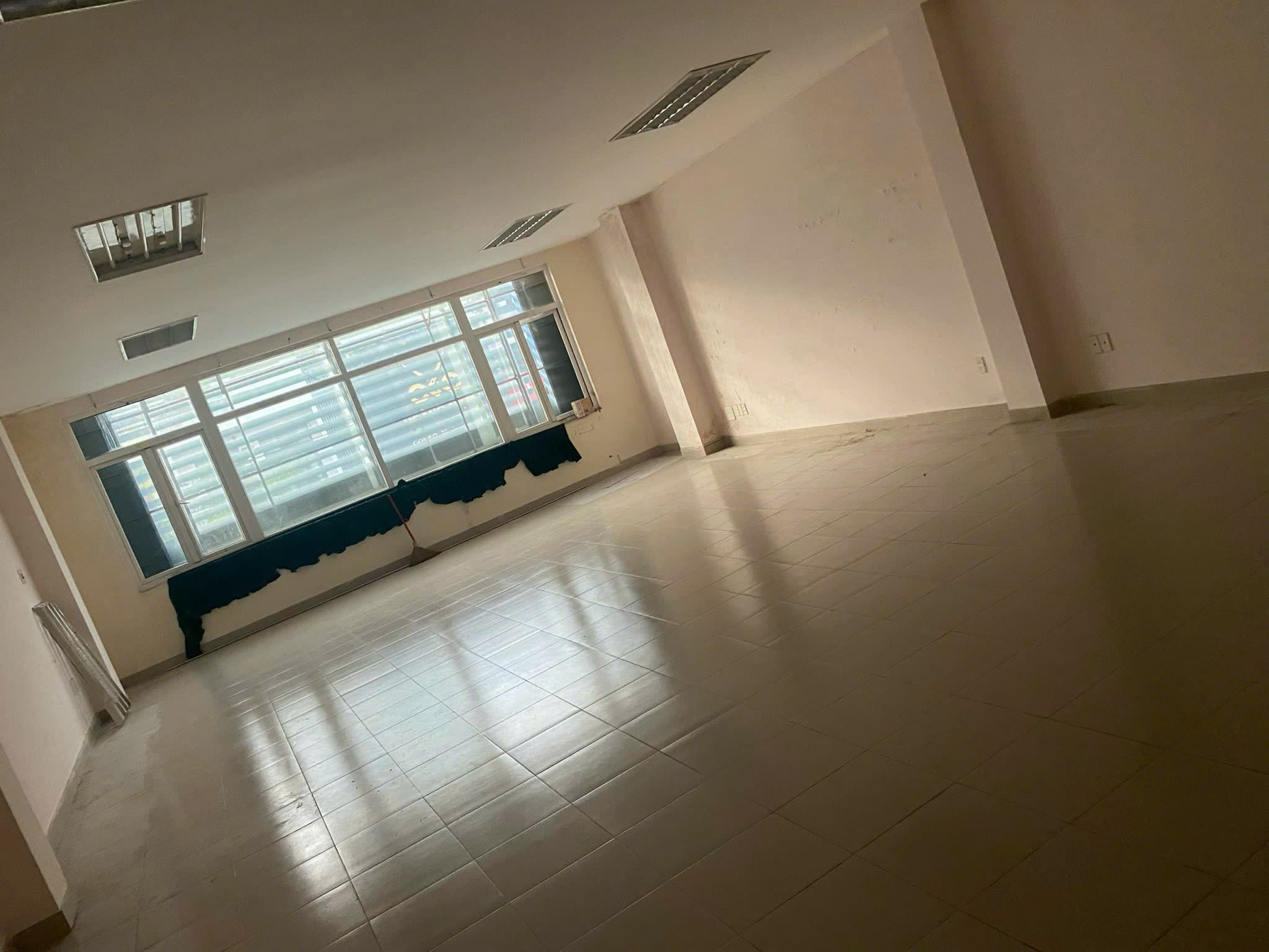 Nhà nguyên căn 3 tầng đường Trưng Nữ Vương - Ảnh 3