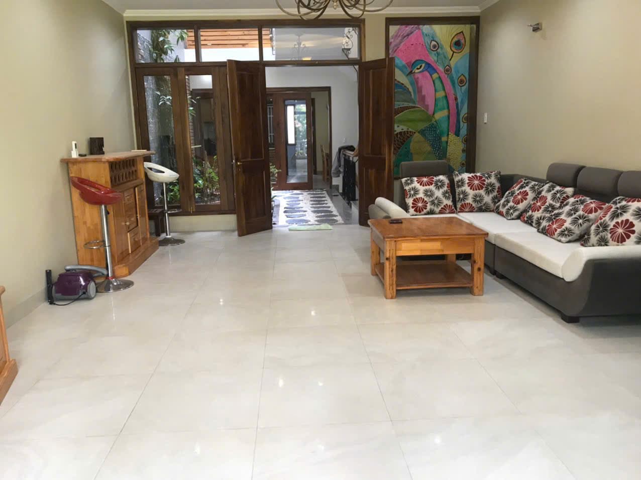 Nhà ở 2 tầng đường Nguyễn Xuân Khoát - Ảnh 3