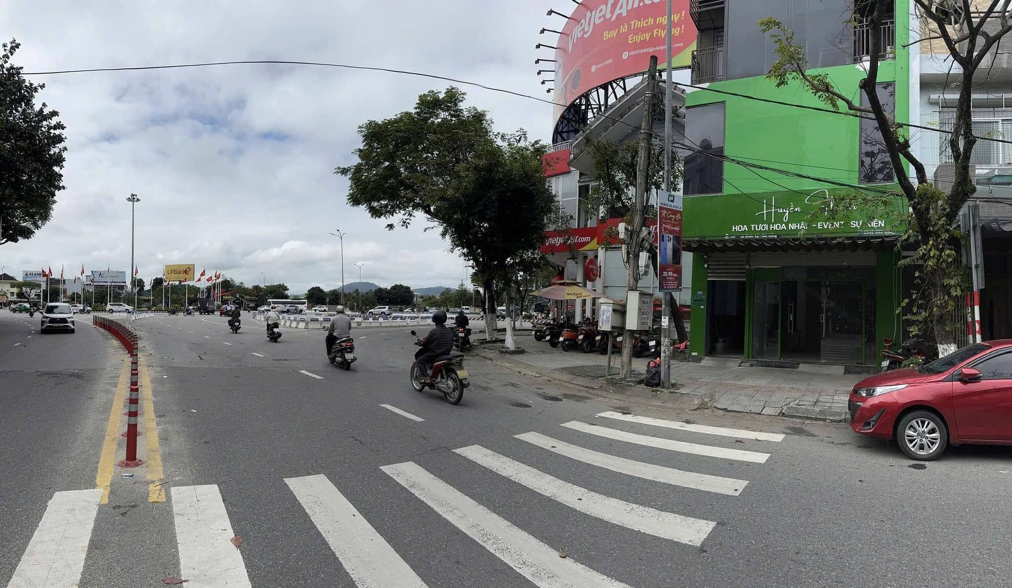 Nguyên căn 6 tầng sân thượng đường LÊ ĐÌNH LÝ - Ảnh 3