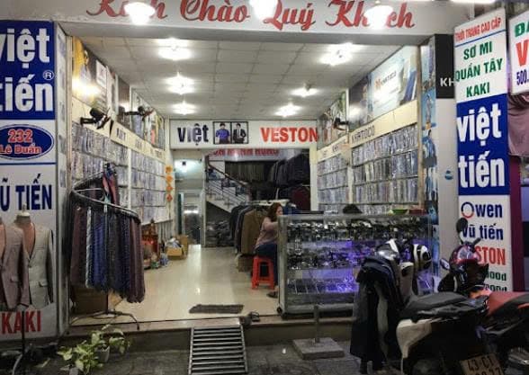 Nhà nguyên căn 3 tầng đường Lê Duẩn - Ảnh 1