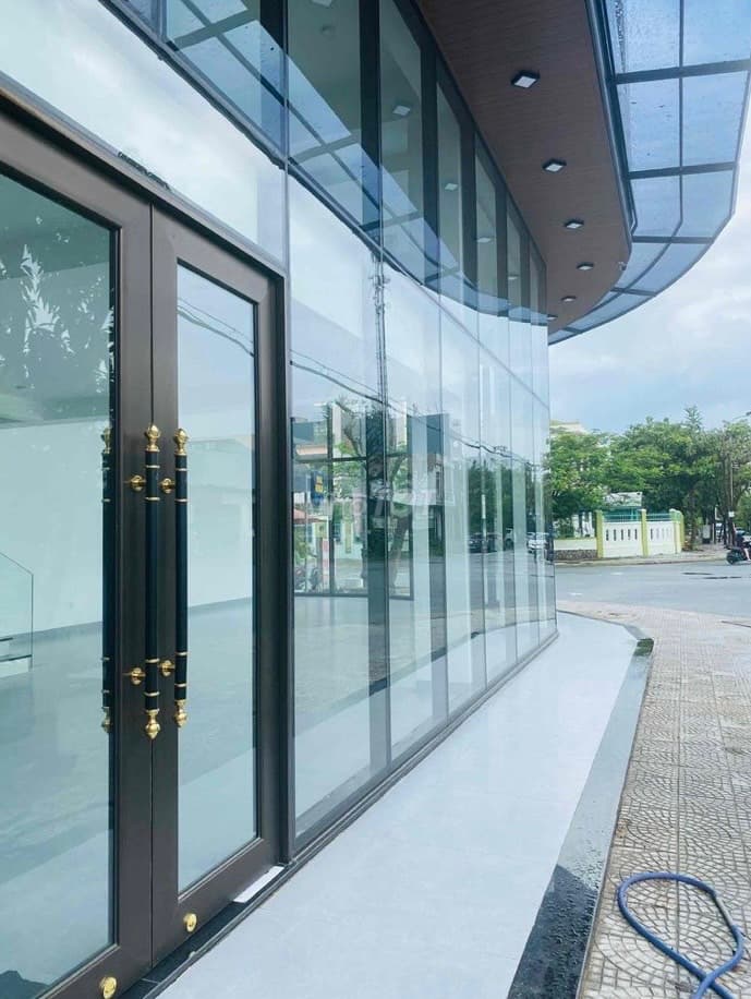 Mặt bằng kinh doanh 2 tầng tại Trần Nhân Tông, diện tích 150m², phù hợp văn phòng và siêu thị - Ảnh 2