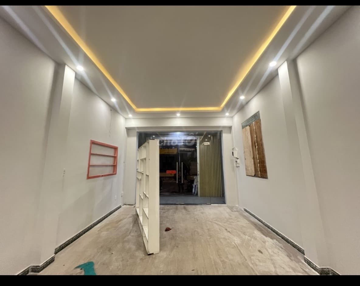 Nhà nguyên căn 2 tầng đường Đỗ Quang, diện tích 90m2, phù hợp kinh doanh - Ảnh 2