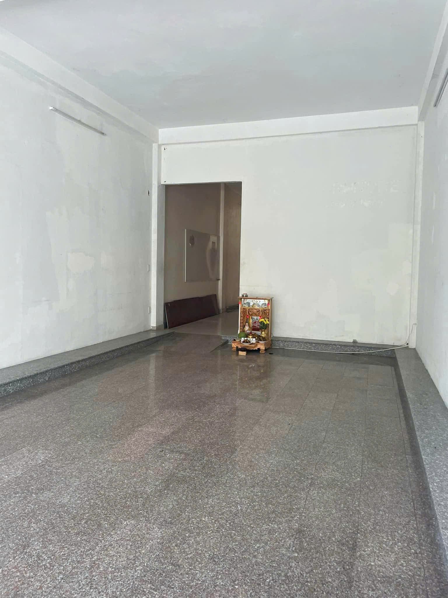 Văn phòng 100m2 3 tầng tại Điện Biên Phủ, phù hợp làm trung tâm tiếng Anh - Ảnh 2