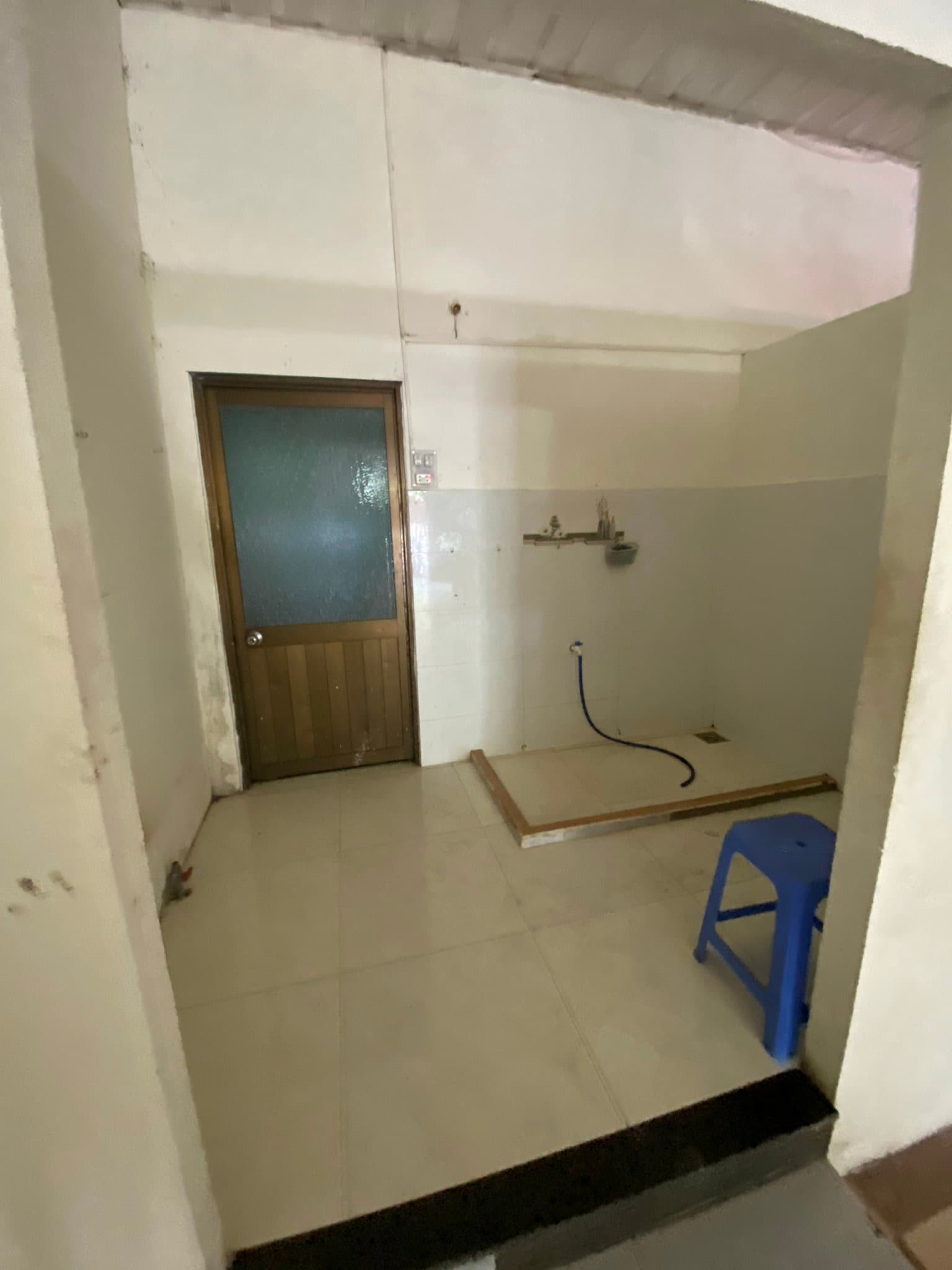 Mặt bằng riêng biệt Phan Đăng Lưu 55m2 có bếp và nhà vệ sinh - Ảnh 1