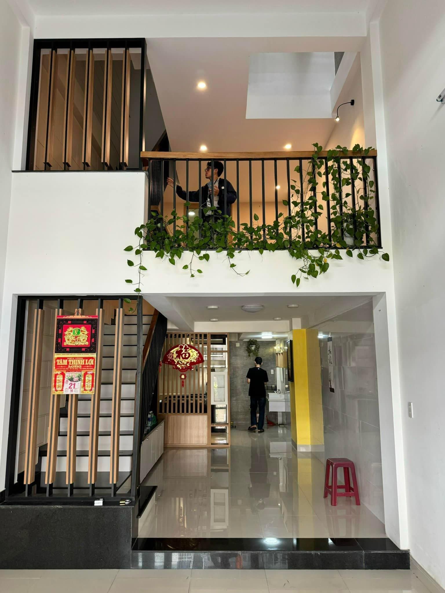 Nhà nguyên căn 3 tầng đường Trưng Nữ Vương, phù hợp để ở và kinh doanh - Ảnh 2