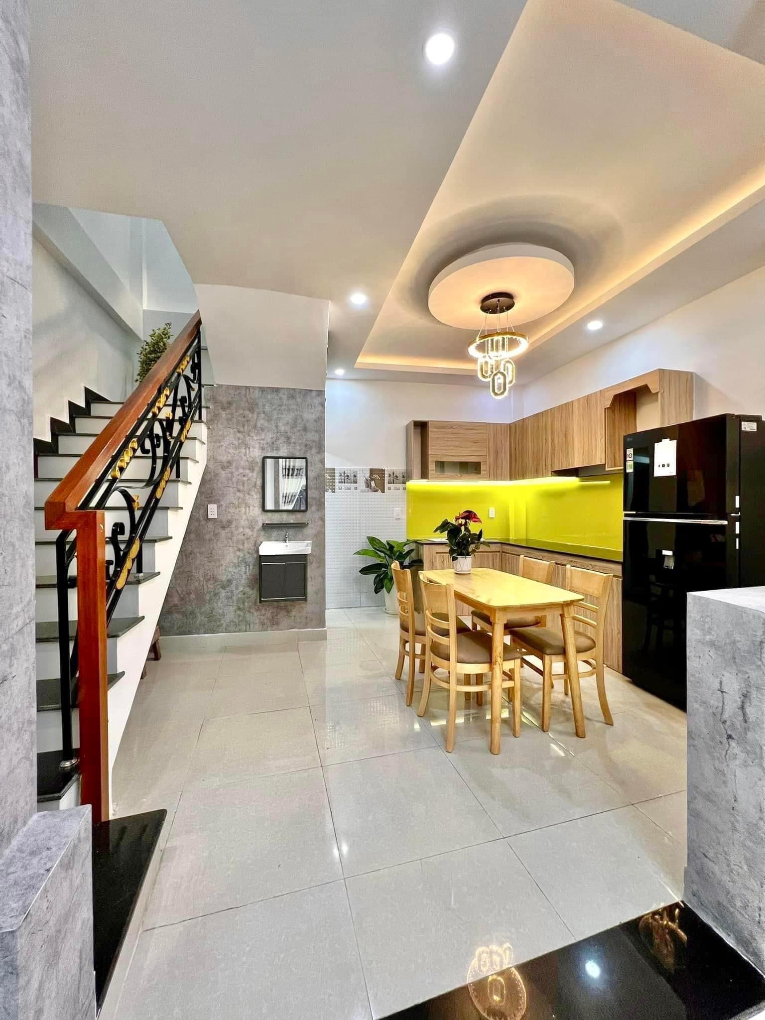 Nhà nguyên căn 2 tầng Thuận An 6, phù hợp để ở hoặc kinh doanh - Ảnh 2