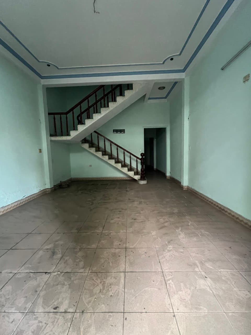 Nhà nguyên căn Cù Chính Lan diện tích 90m2 - Ảnh 1