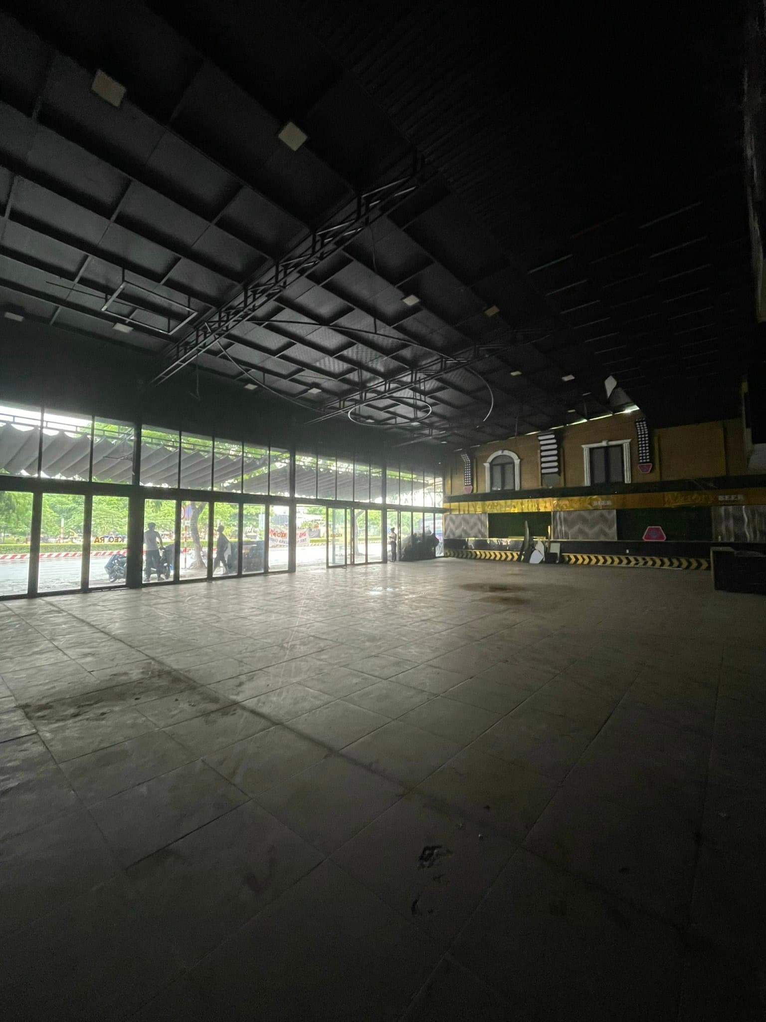 Mặt bằng tiền chế Hoàng Thị Loan 400m2 phù hợp kinh doanh lâu dài - Ảnh 1