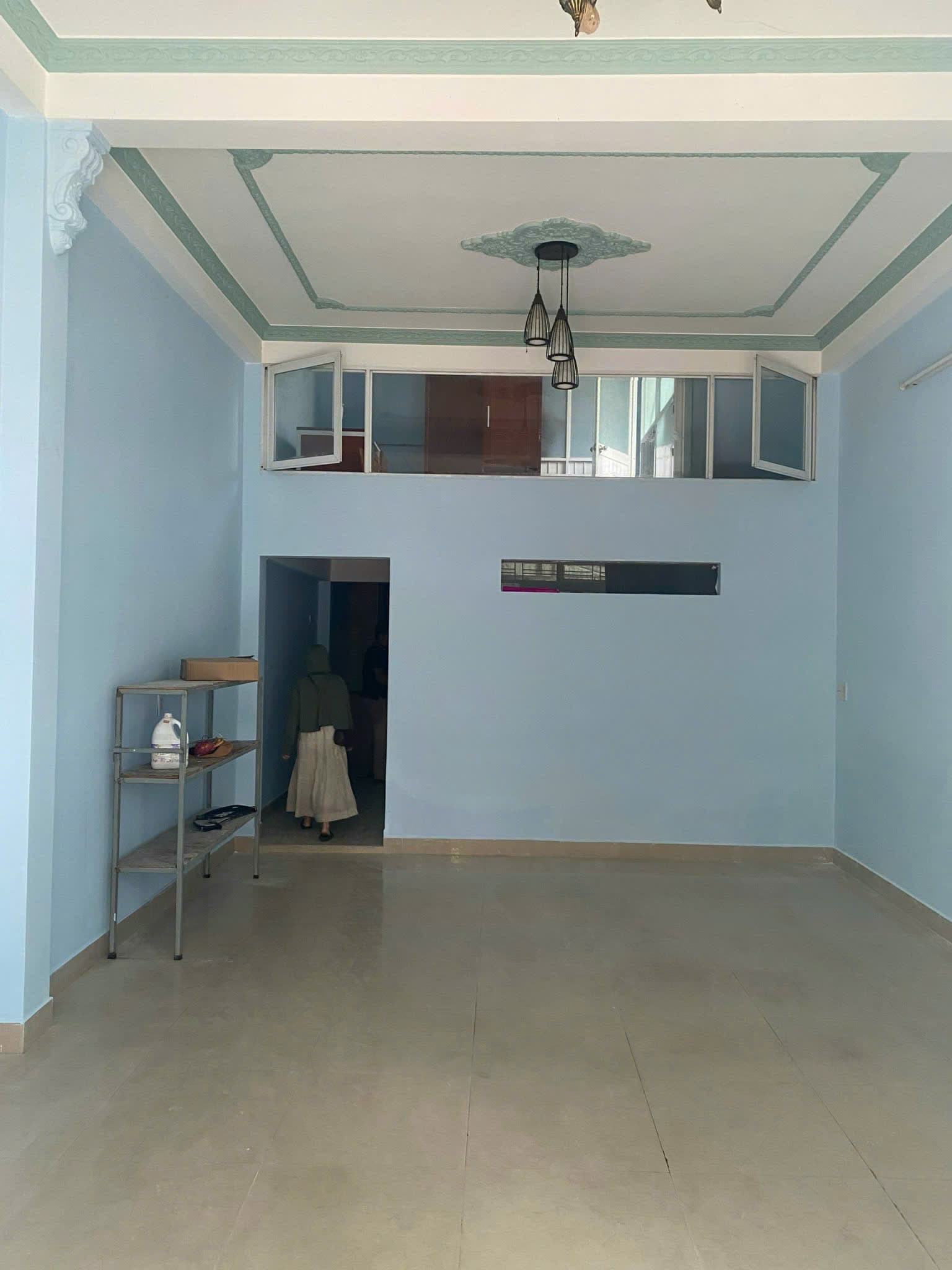 Nhà nguyên căn 2 tầng đường Cao Xuân Huy, phù hợp ở và kinh doanh - Ảnh 9