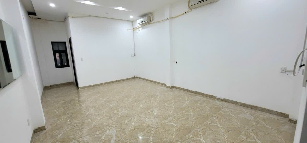 Nhà nguyên căn 5 tầng đường Hàm Nghi, quận Hải Châu, phù hợp kinh doanh và văn phòng - Ảnh 9