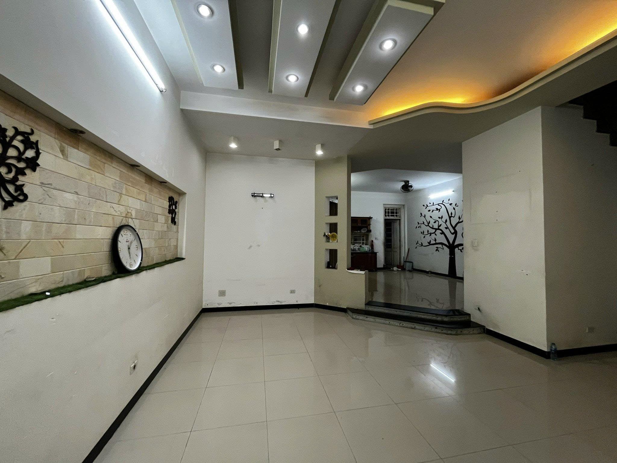 Nhà 4 tầng mặt tiền 8m tại Mỹ Khê 5, phù hợp kinh doanh đa ngành - Ảnh 8