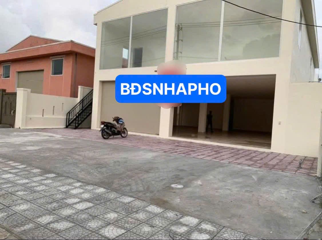 Nhà 2 tầng mặt đường Trần Đại Nghĩa, phù hợp kinh doanh đa dạng - Ảnh 1