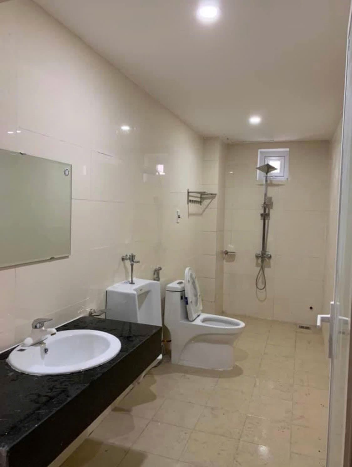 Nhà 2 tầng mặt đường Trần Đại Nghĩa, phù hợp kinh doanh đa dạng - Ảnh 6