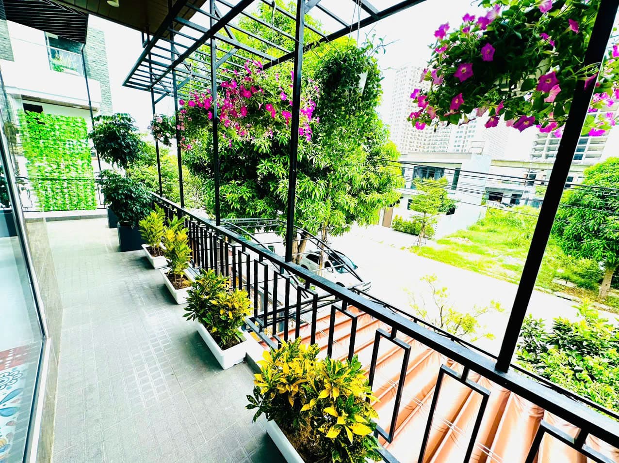 Biệt thự 3 tầng đường Phan Bá Vành, Sơn Trà, diện tích 600m2 - Ảnh 1