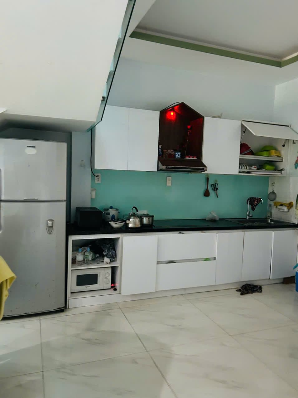 Nhà nguyên căn 3 tầng tại Anh Thơ - Ảnh 2