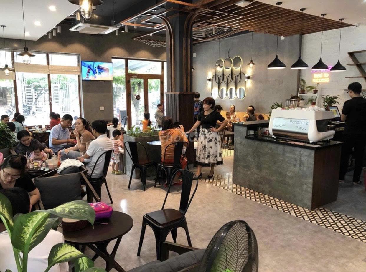 Tòa nhà 3 tầng mặt tiền Nguyễn Đức Trung 160m2 phù hợp kinh doanh cà phê - Ảnh 1