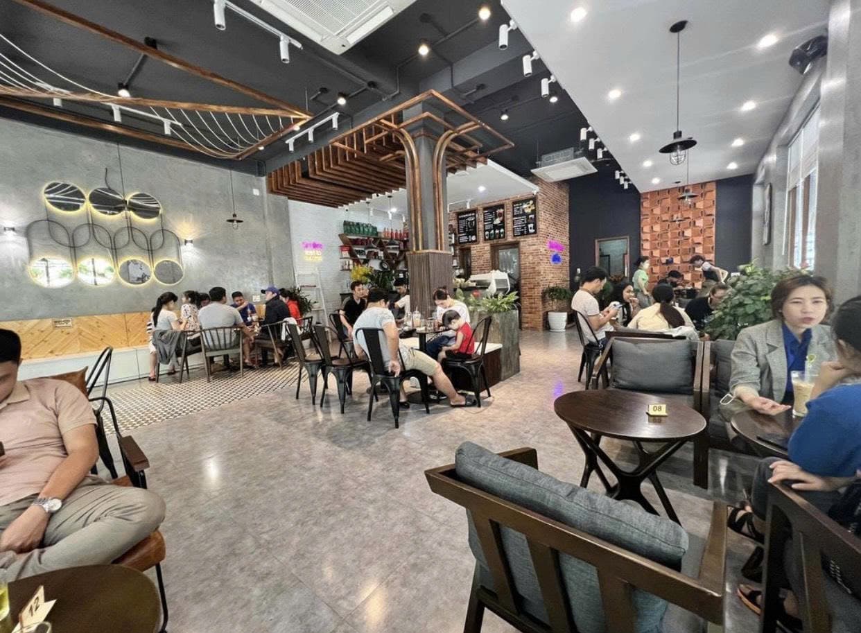 Tòa nhà 3 tầng mặt tiền Nguyễn Đức Trung 160m2 phù hợp kinh doanh cà phê - Ảnh 3