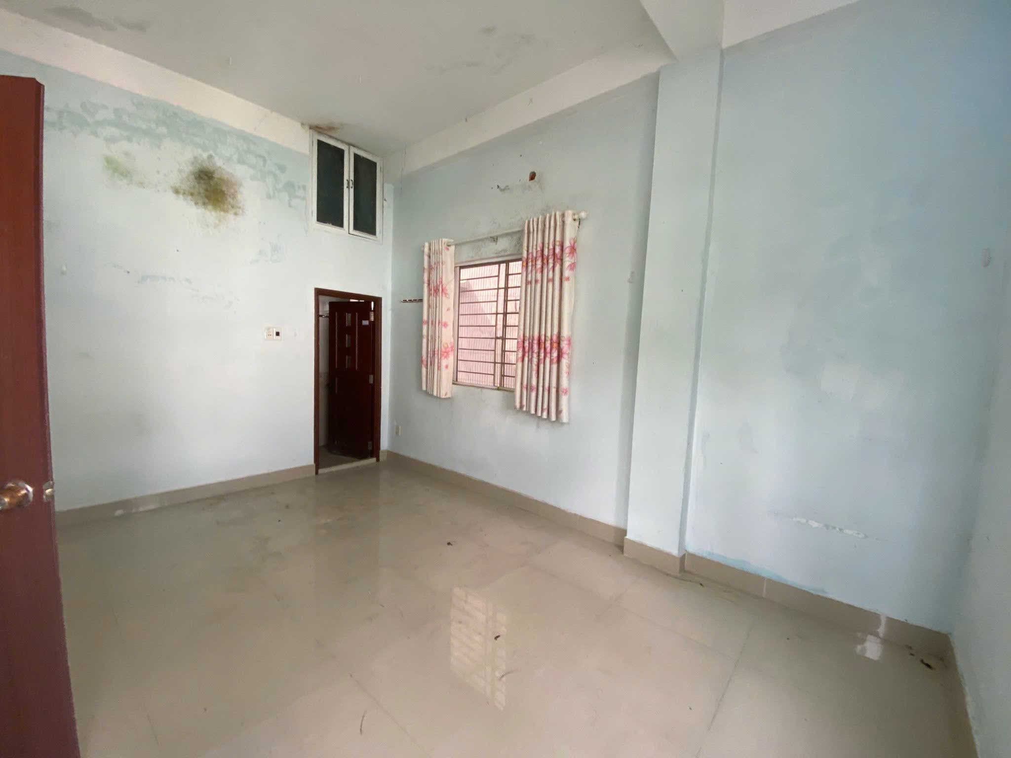 Mặt bằng kinh doanh 2 mặt tiền tại Tố Hữu, diện tích 40m2 - Ảnh 2