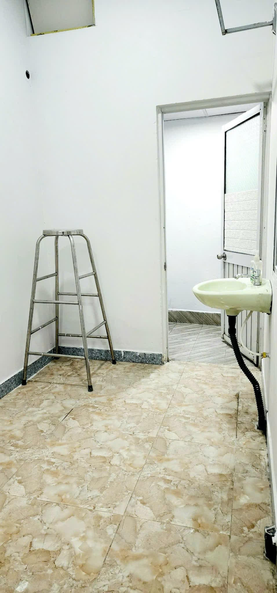 Mặt bằng kinh doanh 100m2 đường Kinh Dương Vương, phù hợp văn phòng và shop - Ảnh 3