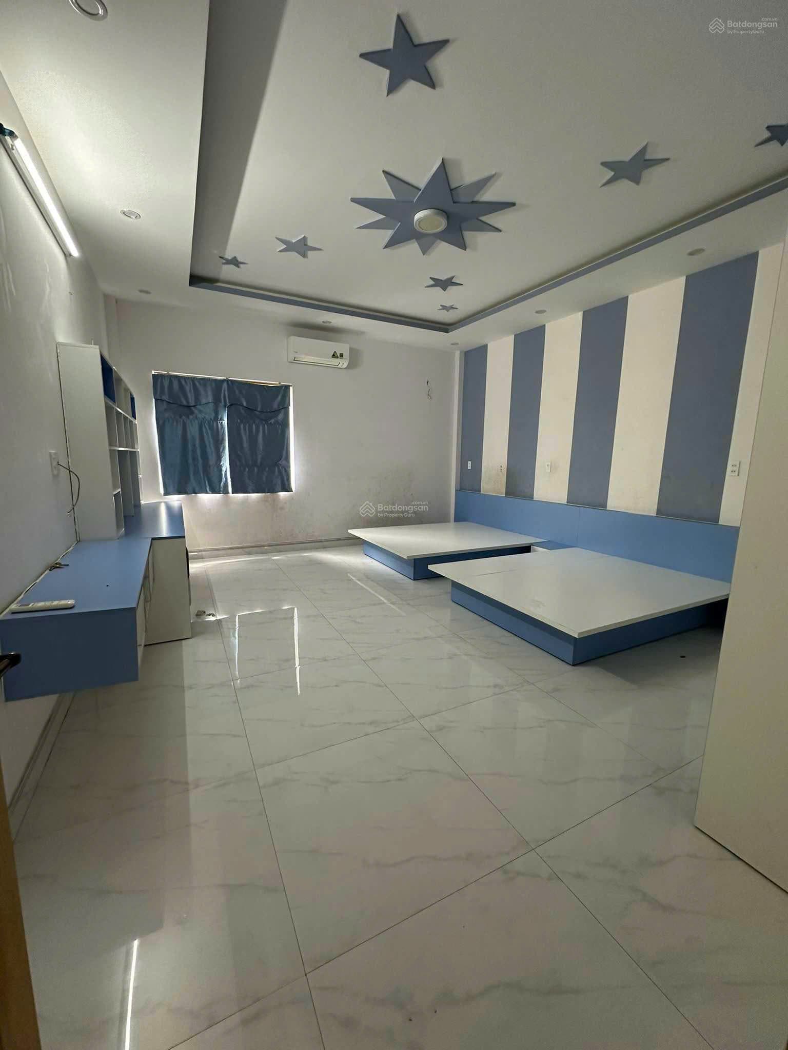 Nhà mặt tiền 3 tầng tại Khúc Hạo, diện tích 100m2, phù hợp kinh doanh và văn phòng - Ảnh 9