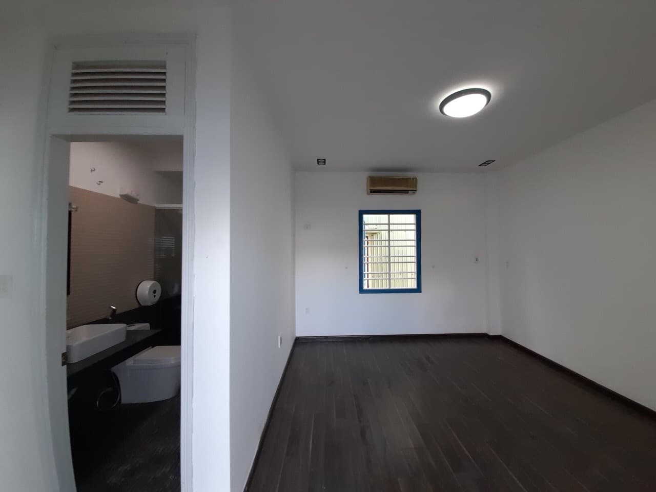 Nhà 2 tầng diện tích 10x10m2 trên đất 10x20m2 tại Dương Đình Nghệ - Ảnh 4