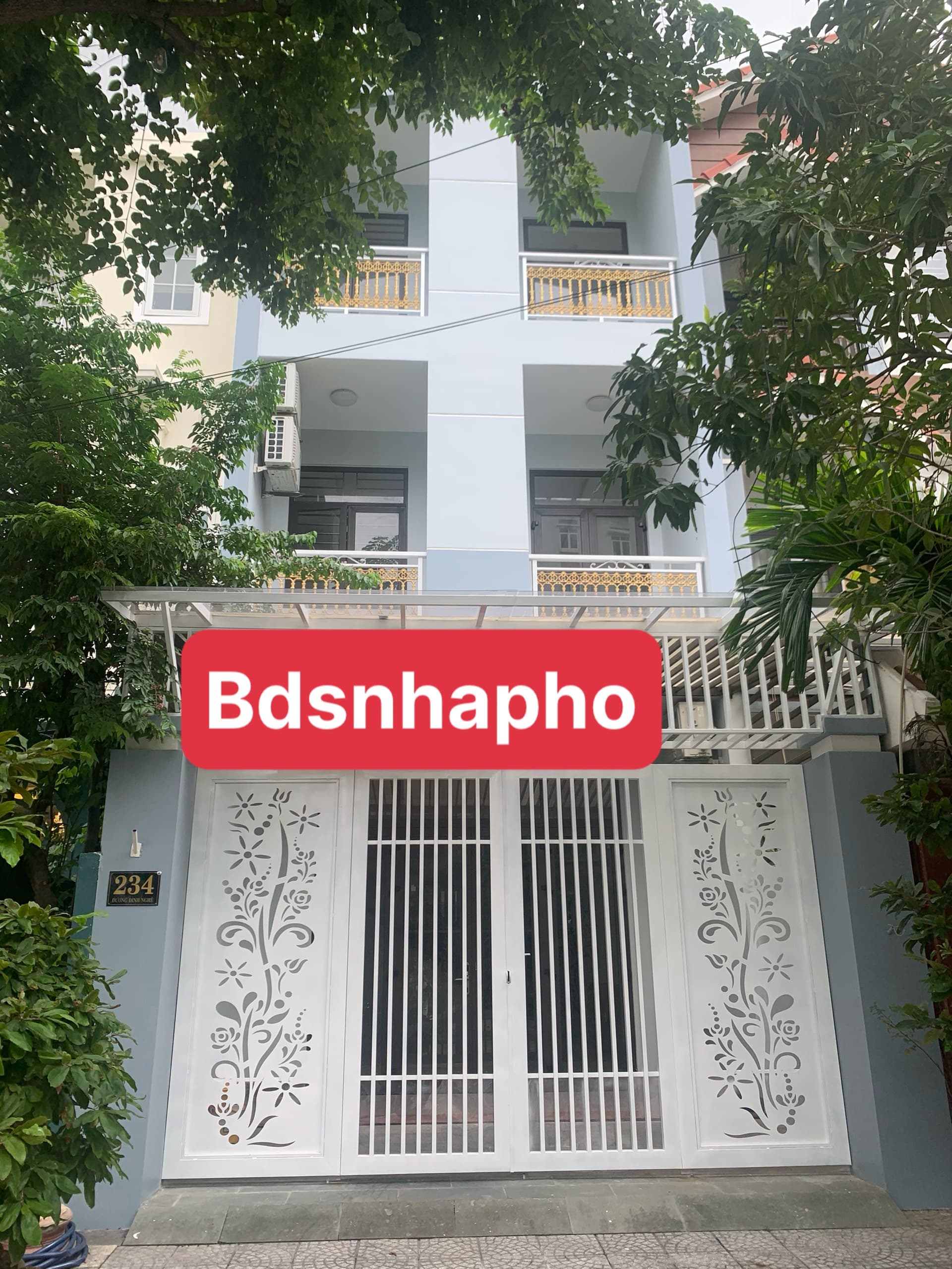 Nhà 3 tầng diện tích 100m2 tại Dương Đình Nghệ, phù hợp kinh doanh spa Hàn Quốc - Ảnh 1