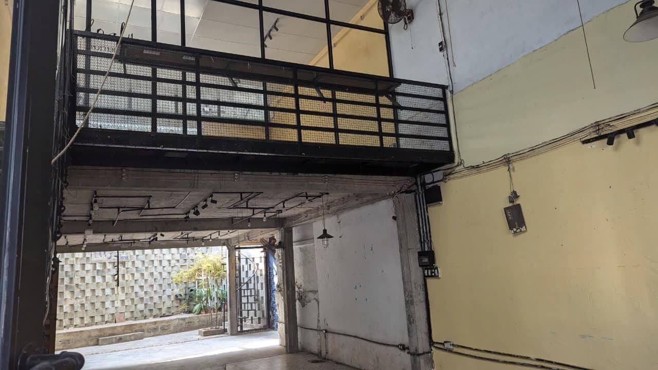 NGUYÊN CĂN ĐƯỜNG HOÀNG DIỆU DIỆN TÍCH 220M2 - Ảnh 2