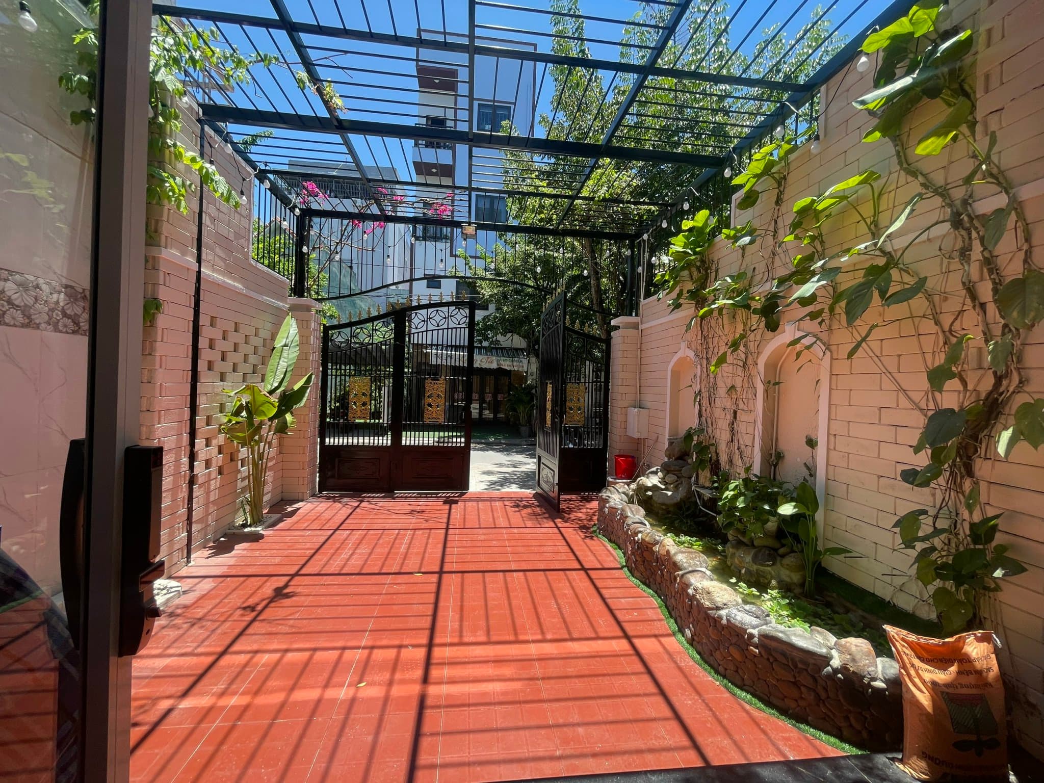 NGUYÊN CĂN 4 TẦNG CHO THUÊ ĐƯỜNG ĐA MẶN 6 - Ảnh 5