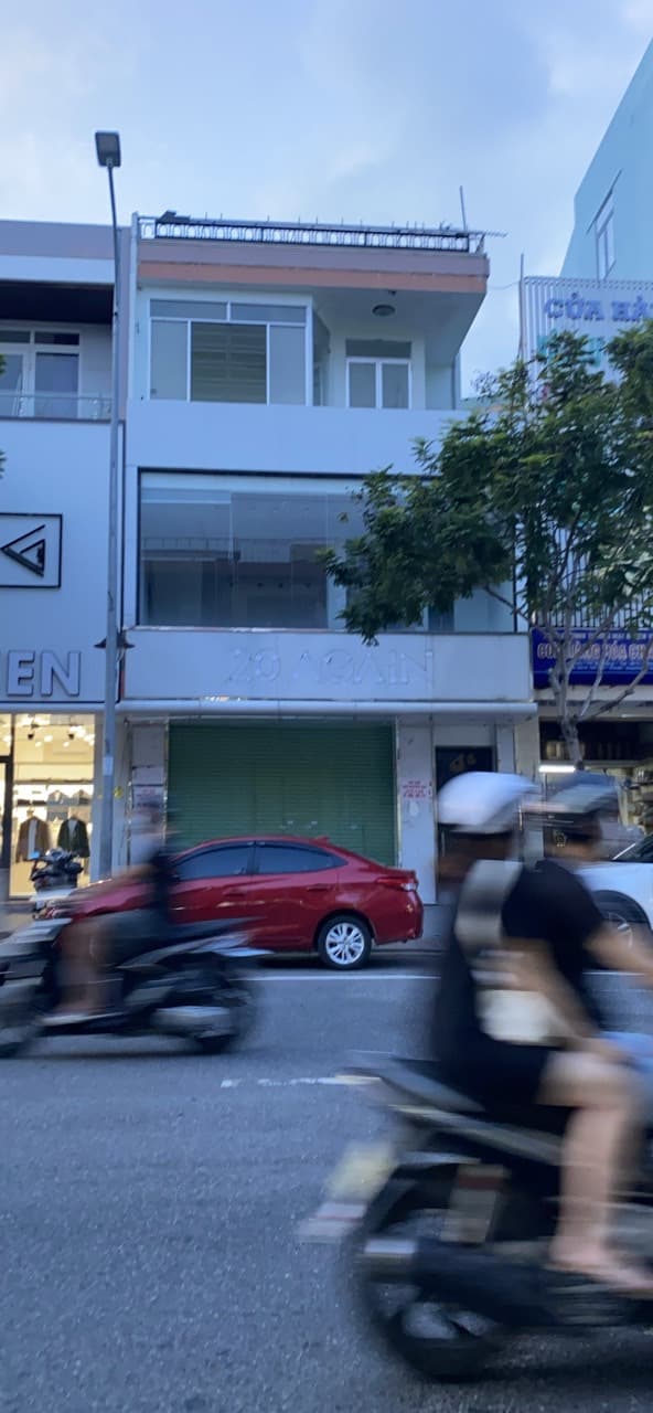 Nhà 3 tầng ngang 6m tại Lê Duẩn, phù hợp thuê dài hạn - Ảnh 1