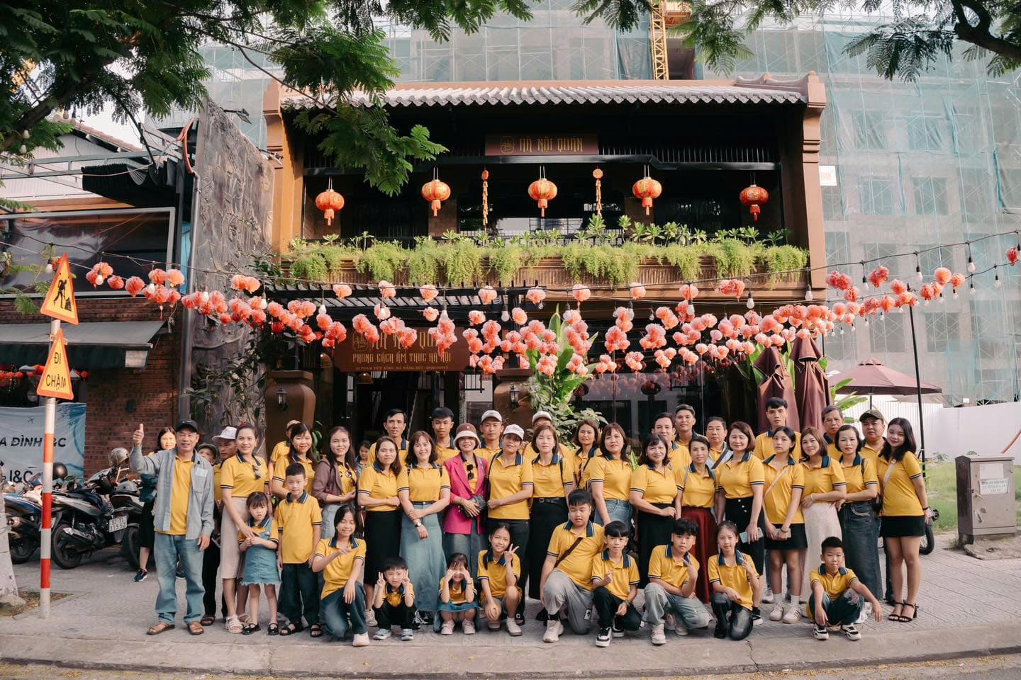 Nhà 2 tầng diện tích 250m2 tại Phạm Hữu Kính, phù hợp kinh doanh nhà hàng - Ảnh 1