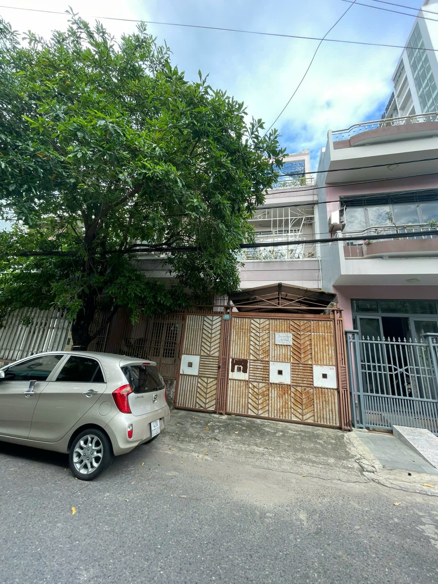 Nhà 2 tầng sân vườn tại Tống Phước Phổ, diện tích 140m2, phù hợp để ở - Ảnh 1