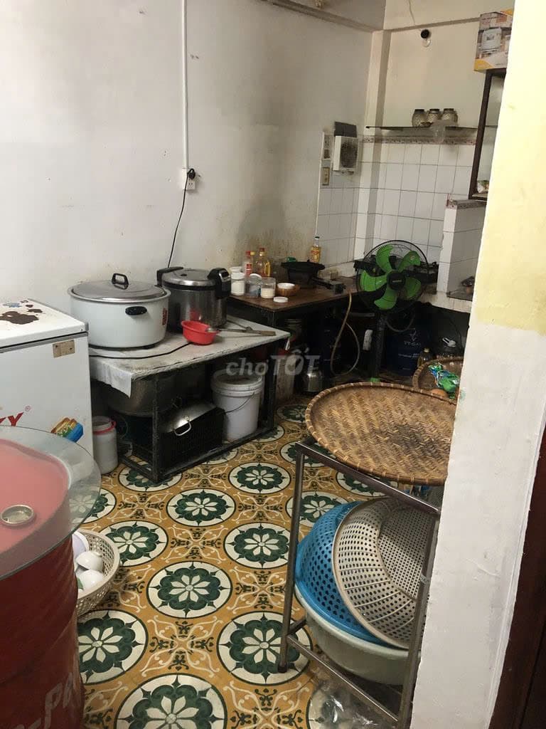 Nhà 5 tầng cho thuê mặt bằng tầng 1 tại Lý Tự Trọng, phù hợp kinh doanh ăn uống - Ảnh 2