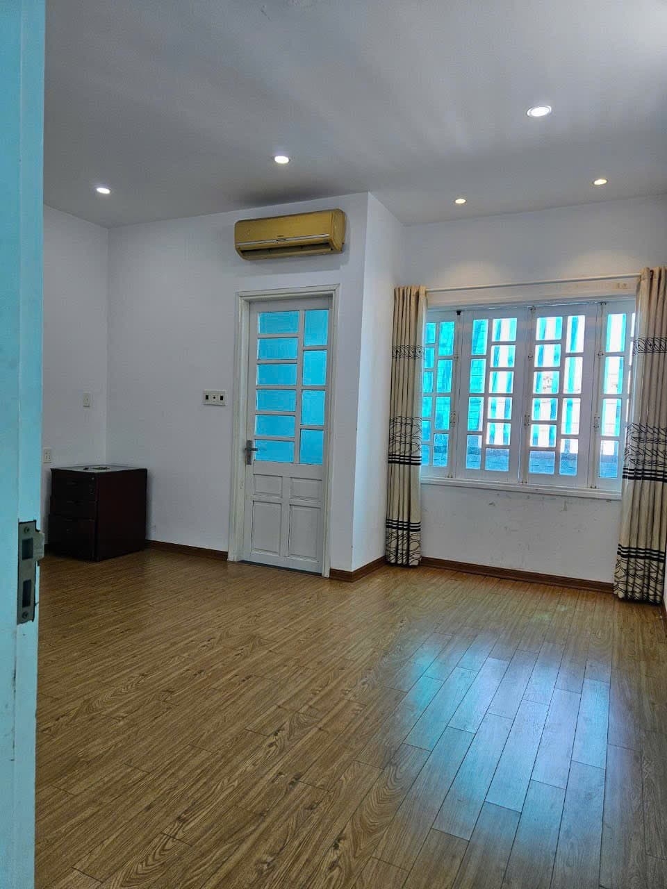 Nhà nguyên căn 3 tầng đường Lý Nhân Tông, Khuê Trung, Cẩm Lệ, phù hợp ở và kinh doanh - Ảnh 3