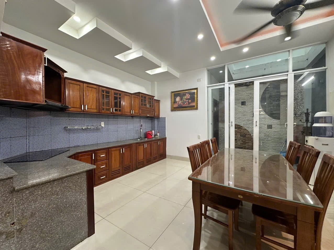 Nhà nguyên căn 3 tầng đường Lý Nhân Tông, Khuê Trung, Cẩm Lệ, phù hợp ở và kinh doanh - Ảnh 4