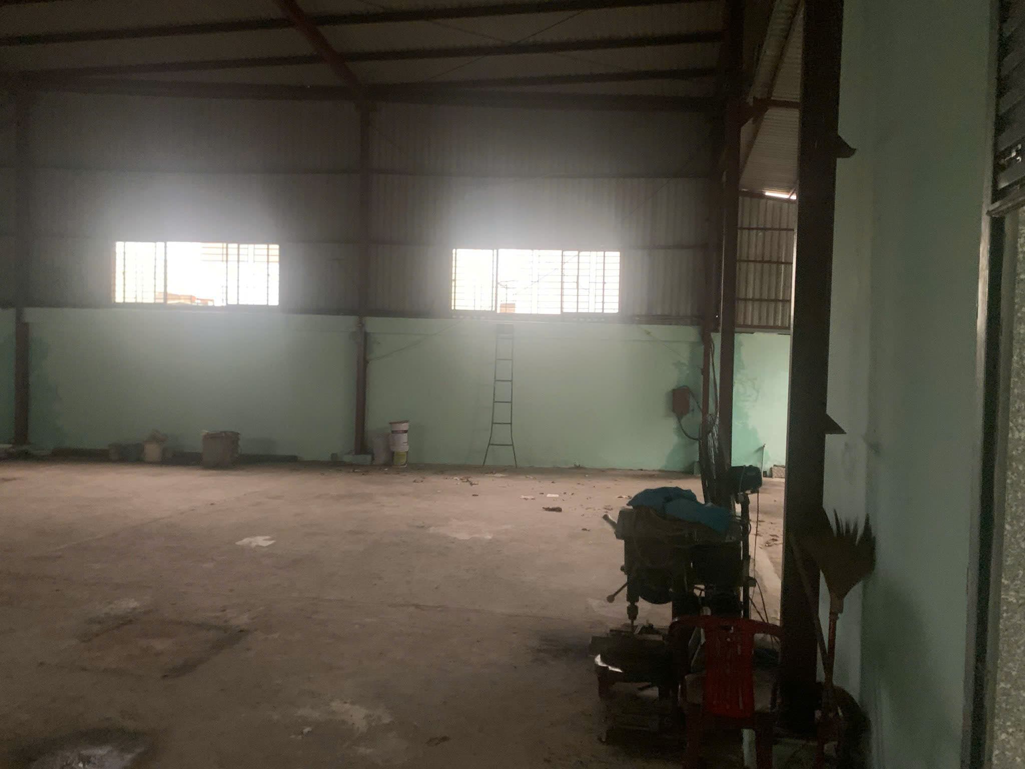 Mặt bằng kinh doanh 400m2 có văn phòng 2 tầng tại Ngô Quyền - Ảnh 2