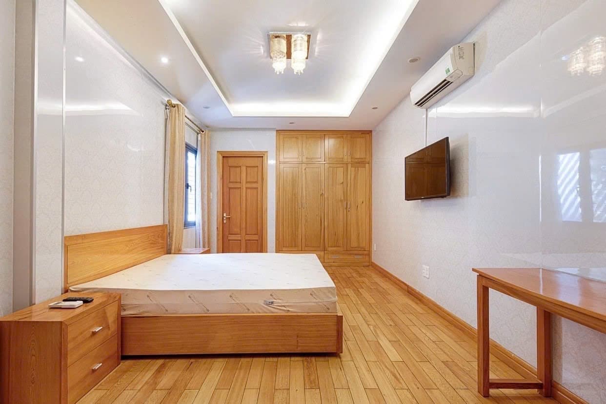 Biệt thự 3,5 tầng 450m2 tại LƯU QUÝ KỲ, phù hợp để ở - Ảnh 2