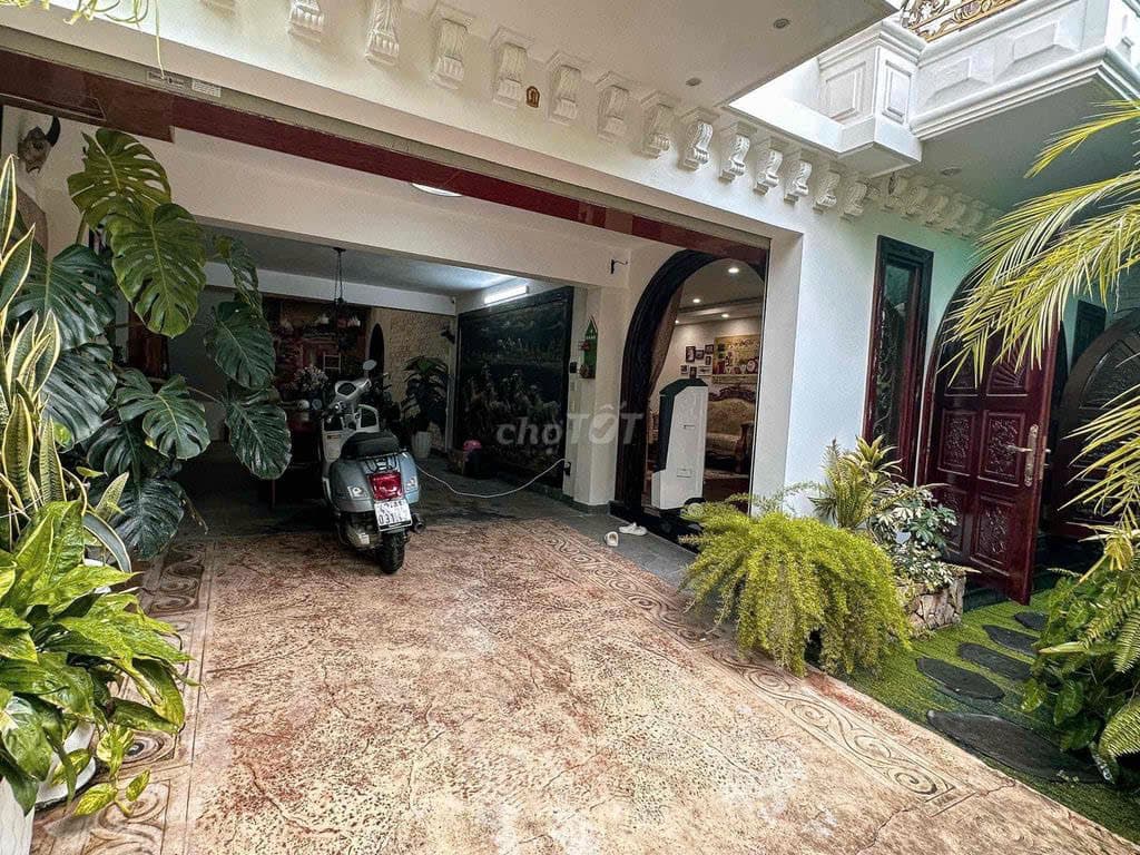 Biệt thự 3 tầng có sân vườn xanh mát tại Phú Lộc 1, phù hợp để ở hoặc làm văn phòng - Ảnh 2