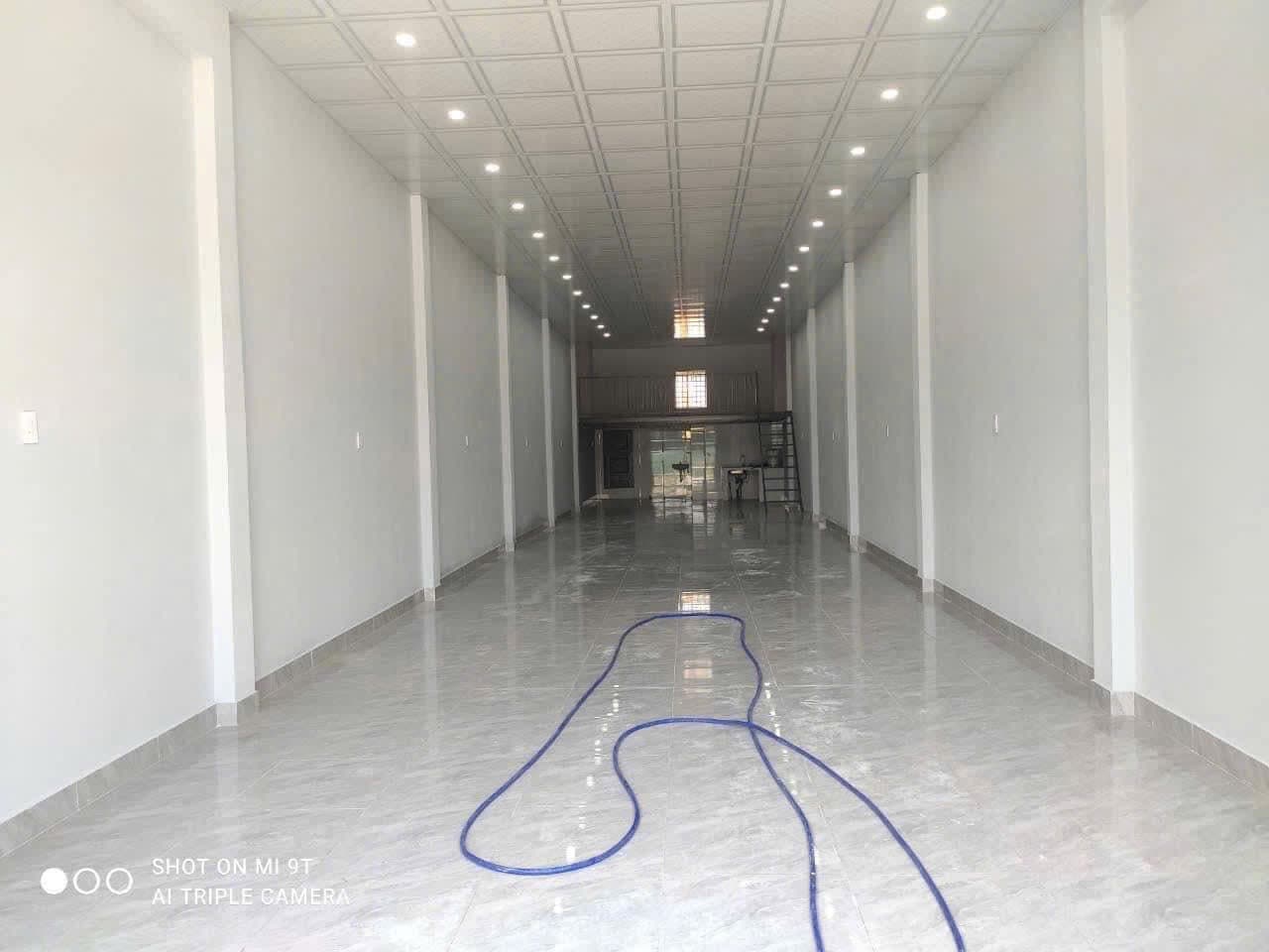 Nhà mới xây 130m² mặt tiền 5m tại Nam Trân, Liên Chiểu, phù hợp văn phòng và kho hàng ngay bến xe - Ảnh 2