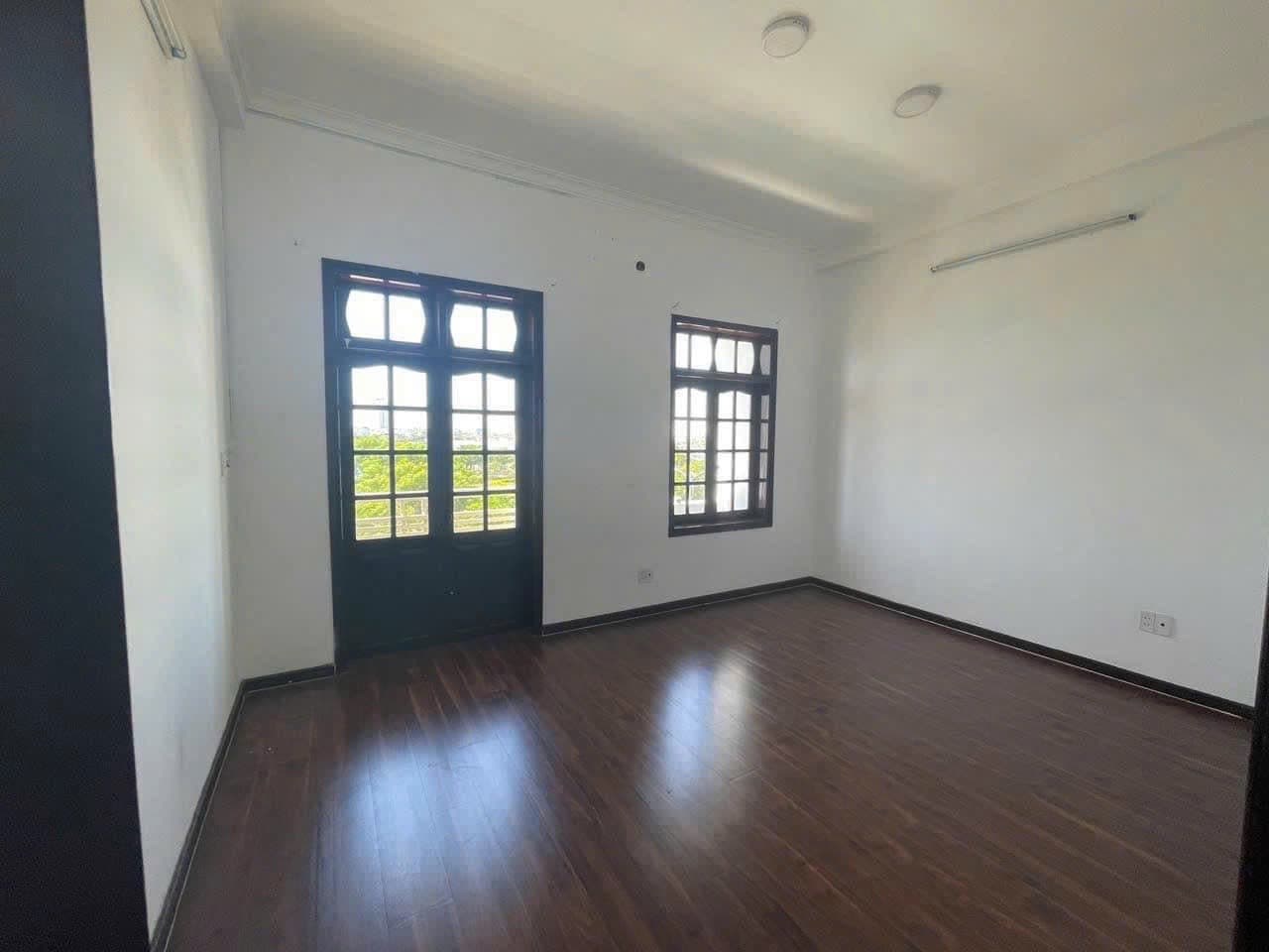 Nhà nguyên căn 5 tầng đường 2 tháng 9, phù hợp để ở hoặc kinh doanh gần cv Apec, Cầu Rồng - Ảnh 6