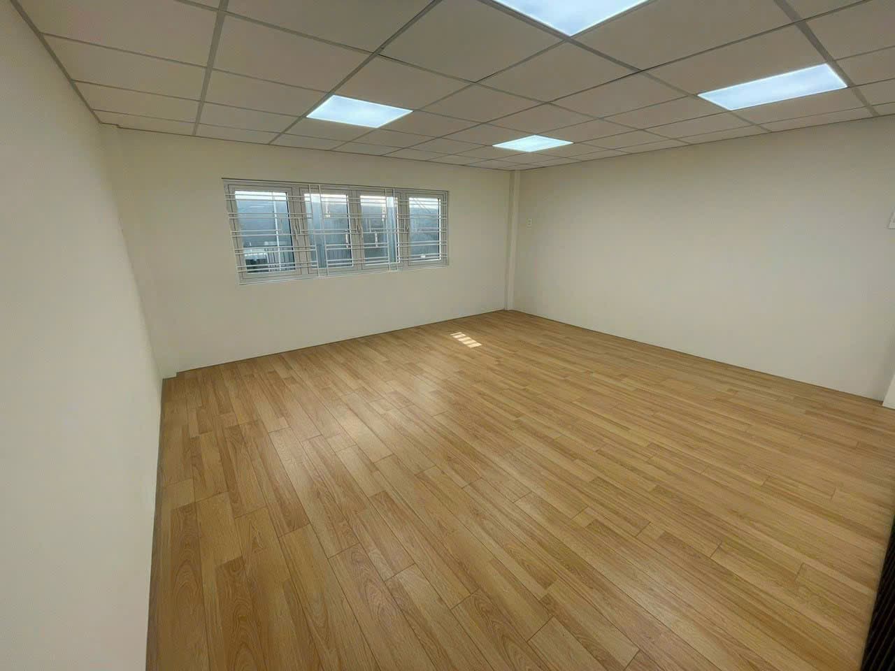 Nhà nguyên căn cấp 4 mặt tiền Man Thiện, diện tích 96m2, phù hợp văn phòng và kho bãi - Ảnh 7