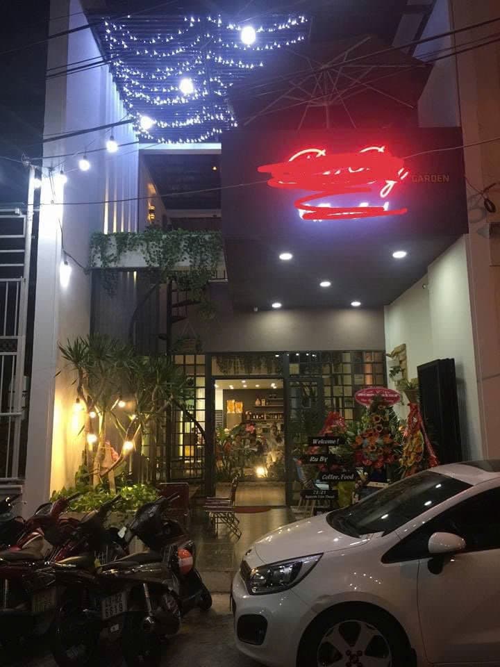 Nhà 2 tầng diện tích 100m², tầng 2 có phòng ở lại, phù hợp kinh doanh - Ảnh 1